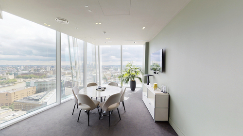 Meeting room for hire in London Bridge in FORA 24/25 The Shard