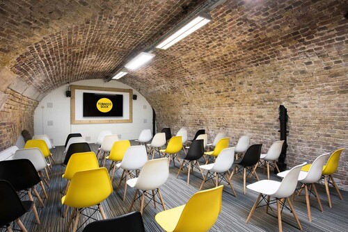 Thumbnail image of meeting_room at Tobacco Dock 