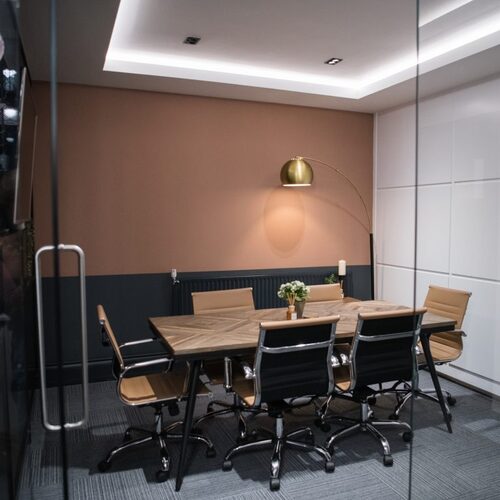 Thumbnail image of meeting_room at 1 Park Court