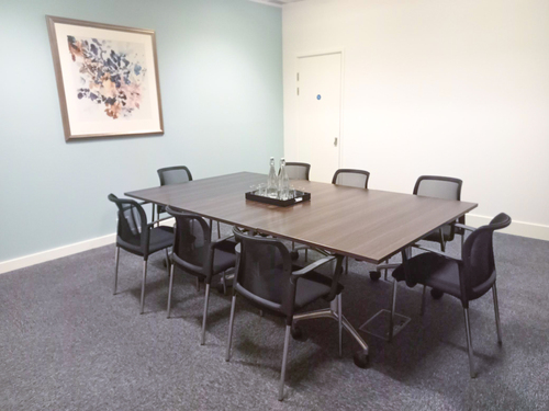 Meeting room for hire in Milton Keynes in Landmark Milton Keynes - The Pinnacle