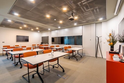 Thumbnail image of meeting_room at Merchant Sq