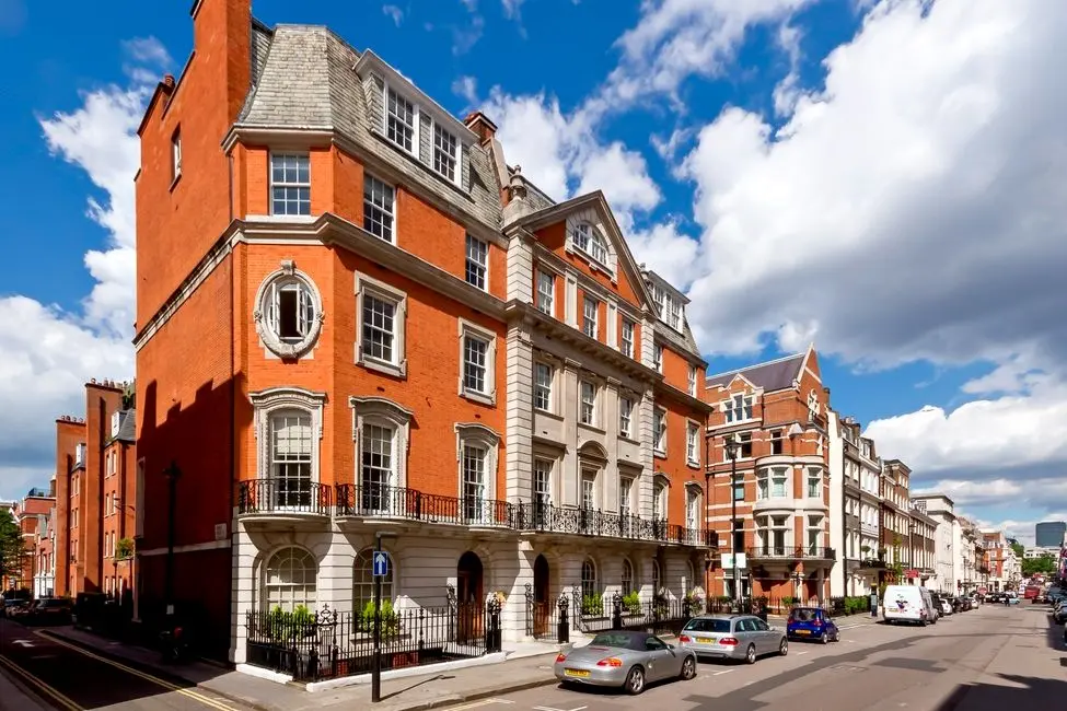 84-brook-street-mayfair-office-space-brook-street-header-01.webp