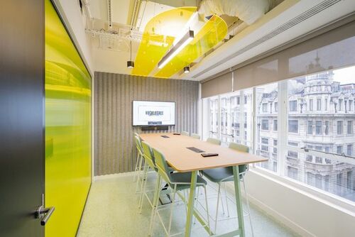 Meeting room for hire in Soho in Huckletree Oxford Street