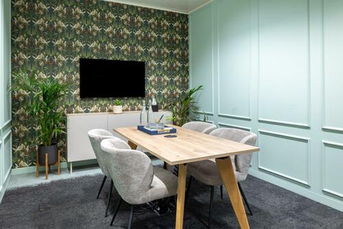 Thumbnail image of meeting_room at Landmark Cannon Place