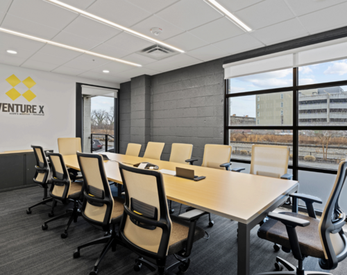 Thumbnail image of meeting_room at Venture X Richmond