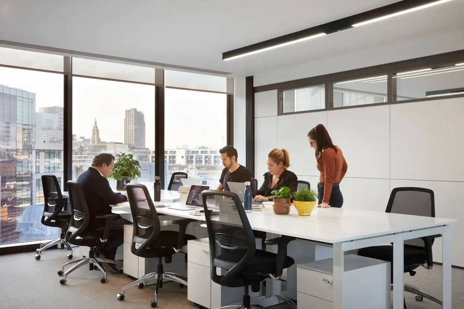 Coworking area in Fora Shoreditch Great Eastern