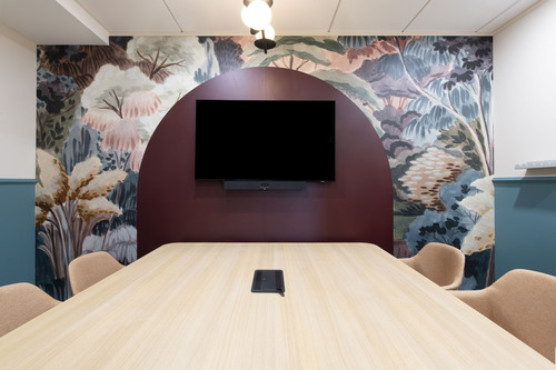 Thumbnail image of meeting_room at Runway East Bath