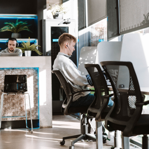 Desk at Hubflow Belfast 