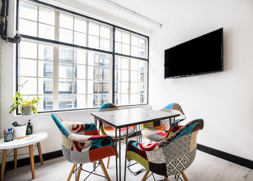 Meeting room for hire in Covent Garden in Runway East Soho