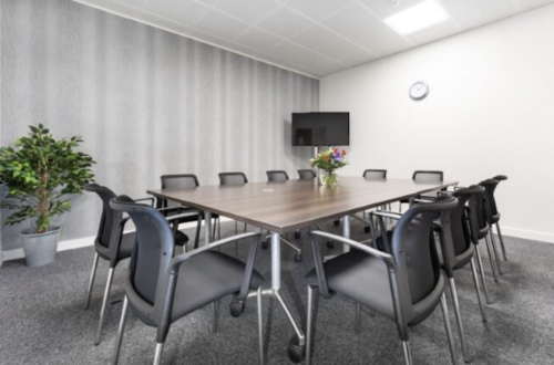 Thumbnail image of meeting_room at Landmark Reading