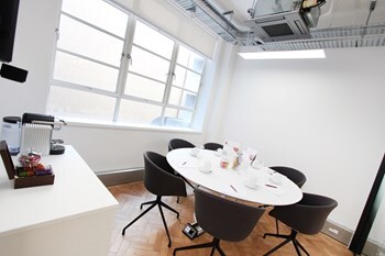 Thumbnail image of meeting_room at Somerset House Birmingham