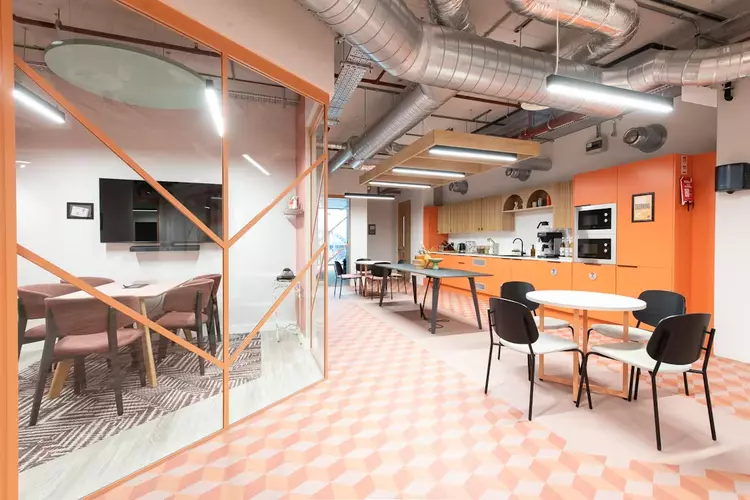 Kitchen in Runway East Brighton