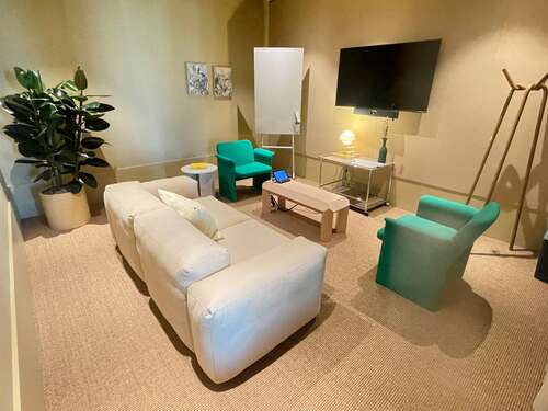 Thumbnail image of meeting_room at Fora The Jellicoe