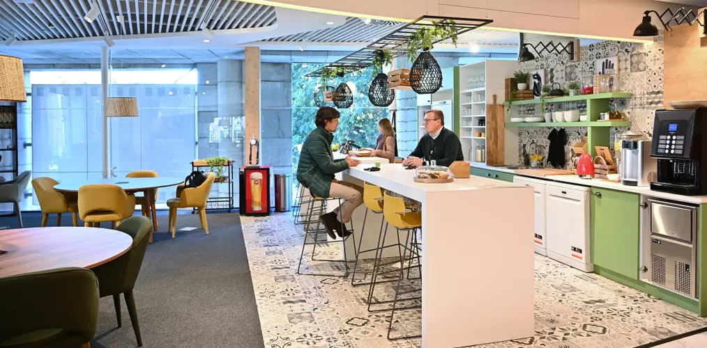  in Avila Spaces Atrium Saldanha