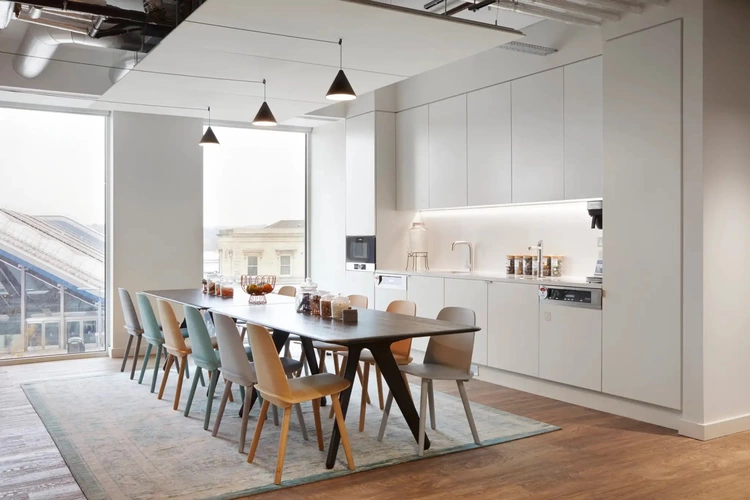 Kitchen area at FORA Thames Tower in Reading