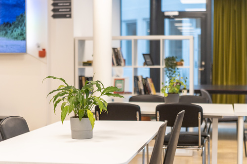Thumbnail image of desk at Embassy House Medborgarplatsen