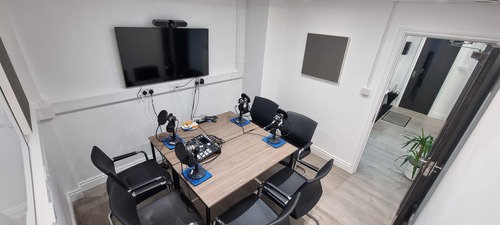 Thumbnail image of meeting_room at KOZMIK Work Space