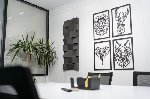 Thumbnail image of meeting_room at OXYGEN Workspace