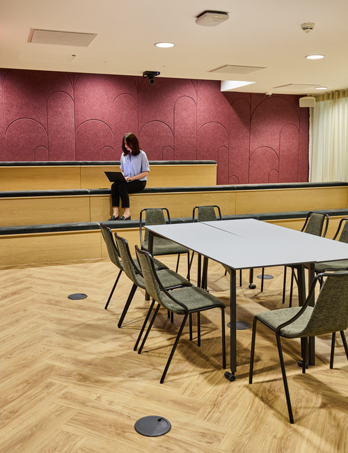 Thumbnail image of meeting_room at 25 Eccleston place