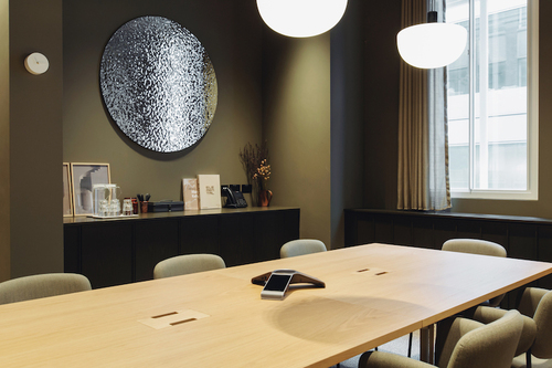 Thumbnail image of meeting_room at FORA Summit House