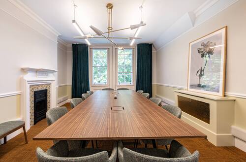 Thumbnail image of meeting_room at 128 Buckingham Palace Road