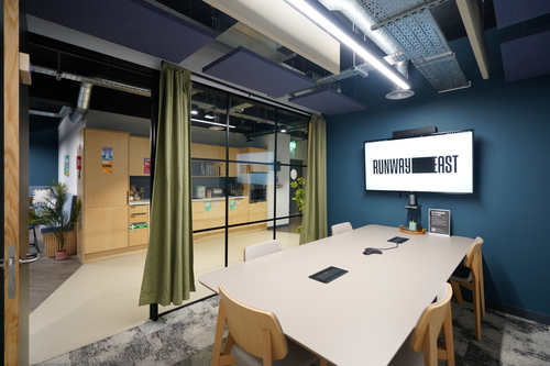 Thumbnail image of meeting_room at Runway East London Bridge