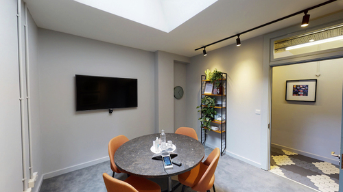 Thumbnail image of meeting_room at FORA 81 Rivington Street