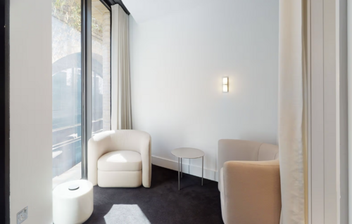 Thumbnail image of meeting_room at FORA Borough Yards