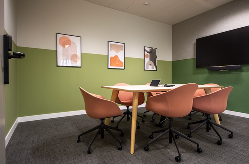 Thumbnail image of meeting_room at Industrious 30 Crown Place