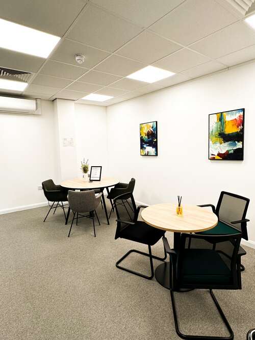 Thumbnail image of meeting_room at The Quad Summertown