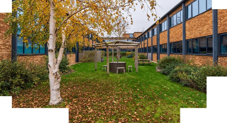 Boutique Boston House office on Tally Workspace5 Large.jpeg