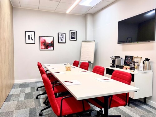 Thumbnail image of meeting_room at Grosvenor House