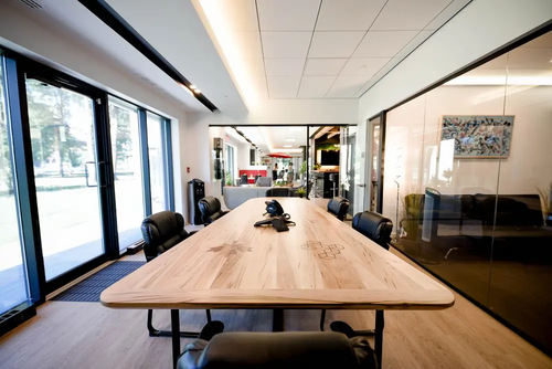 Thumbnail image of meeting_room at 2727 Coworking