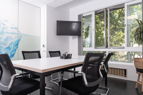 Thumbnail image of meeting_room at OXYGEN Workspace