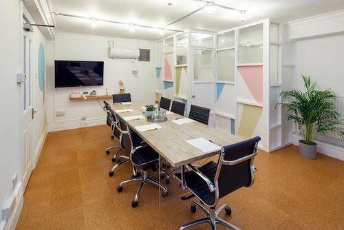 Meeting room for hire in Shoreditch in Don't Set Live House Of Creative