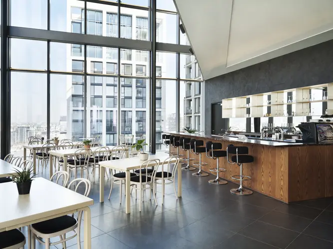 Wework_Waterloo_Venues_Lab_Ltd_©_Henry_Woide__Print_011.jpg